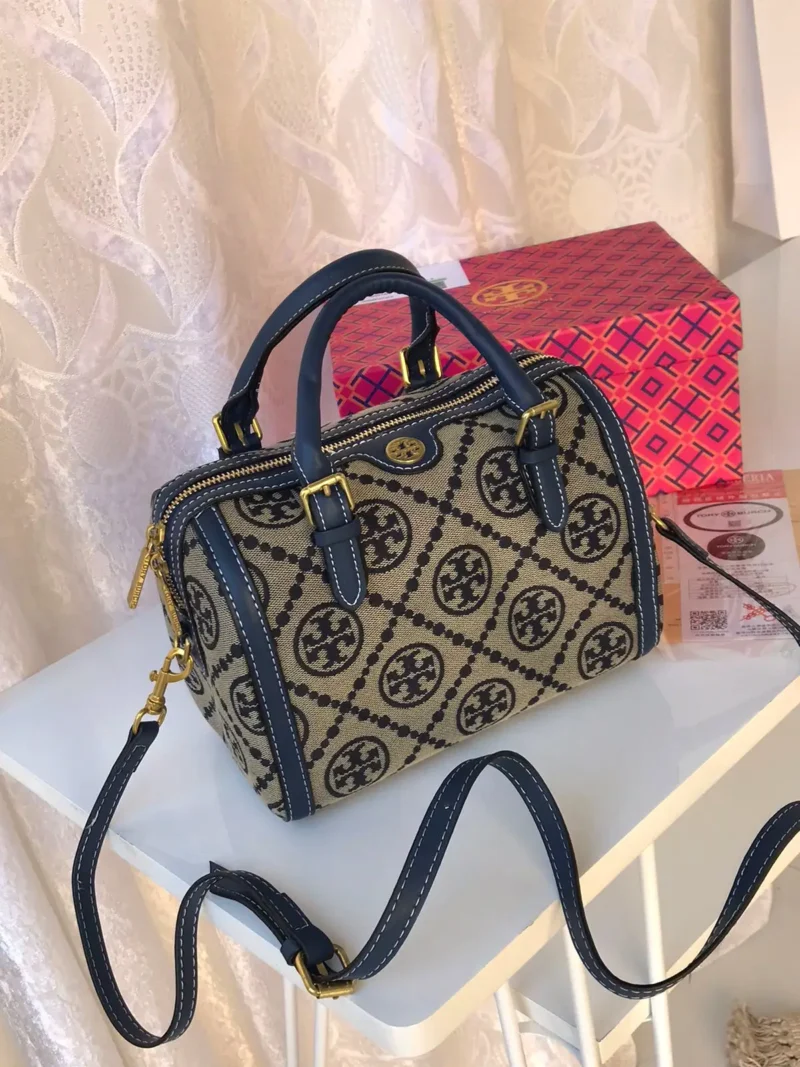 شنطة توري بورش كحلي