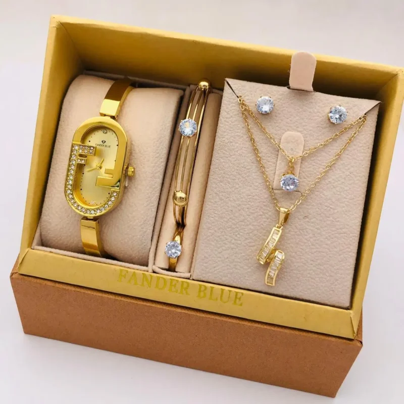 هدية طقم نسائي