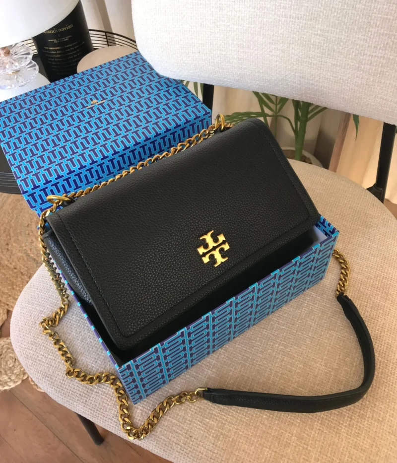 شنطة سوداء صغيرة ماركة توري بورش