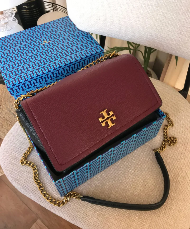 شنطه صغيره عنابي