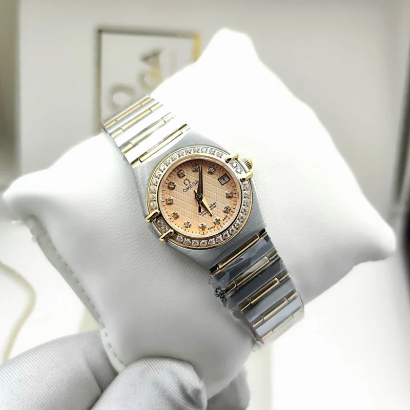 ساعه اوميغا صغيره نسائي