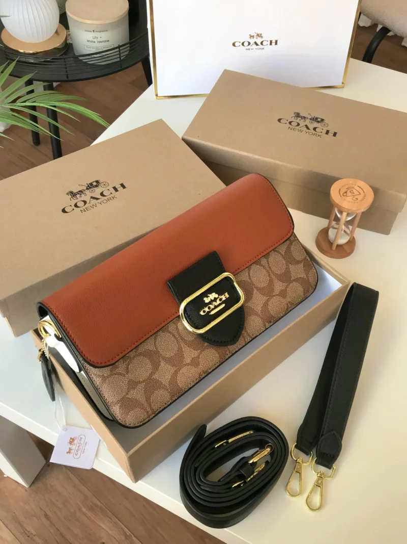 شنطه كوتش مستطيله