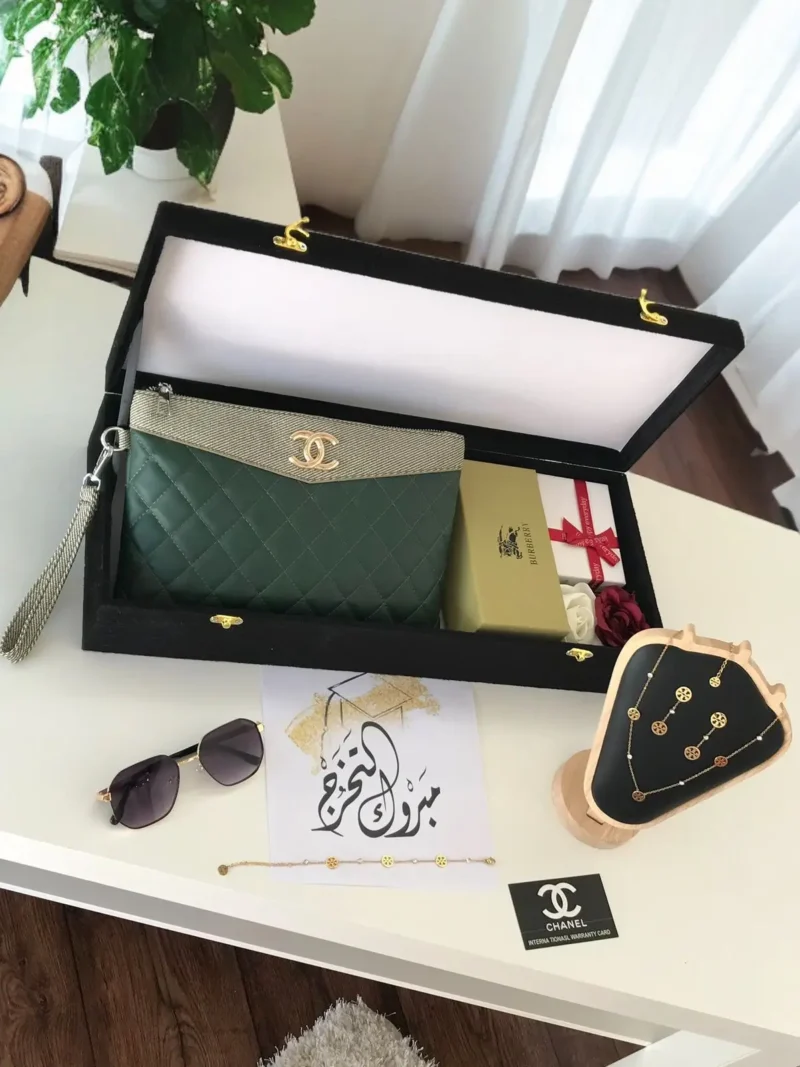 بوكس هدايا تخرج نسائي