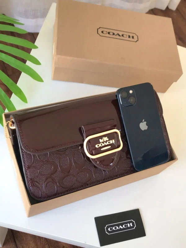 شنطة بني محروق