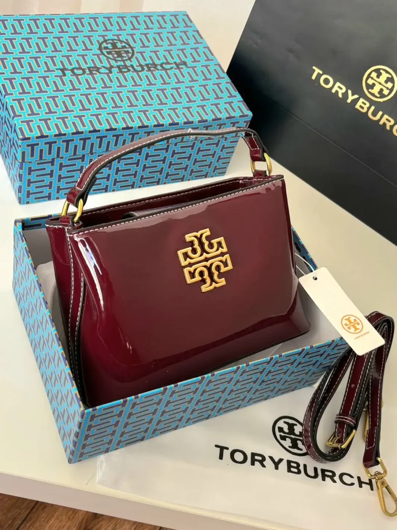 شنطه توري. بورش عنابي لامع