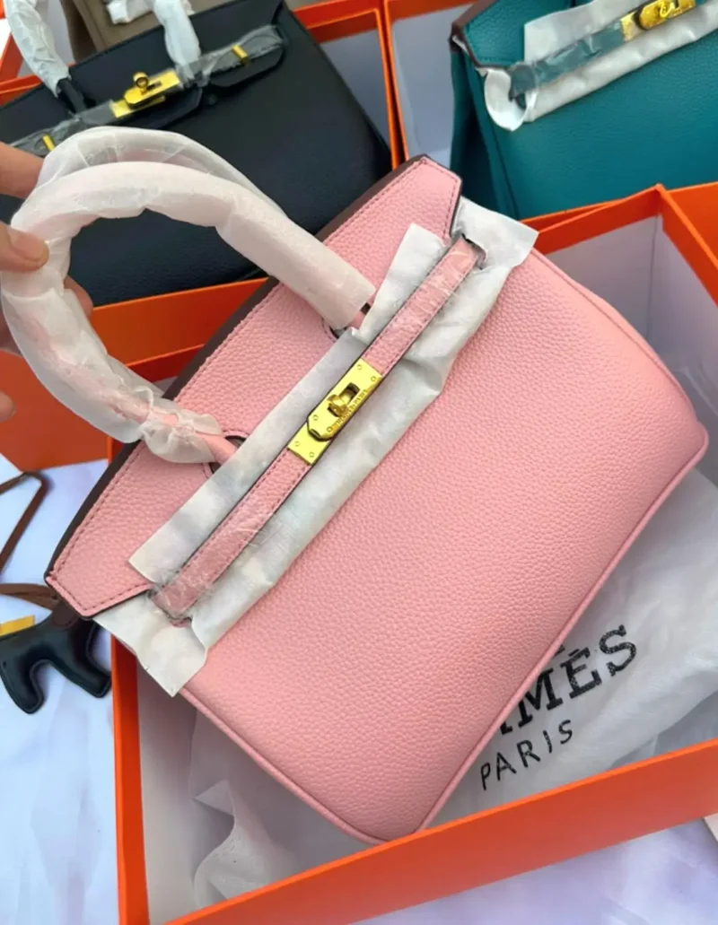 شنطة هيرميز الوردية