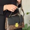 بوتيك شنط Lv