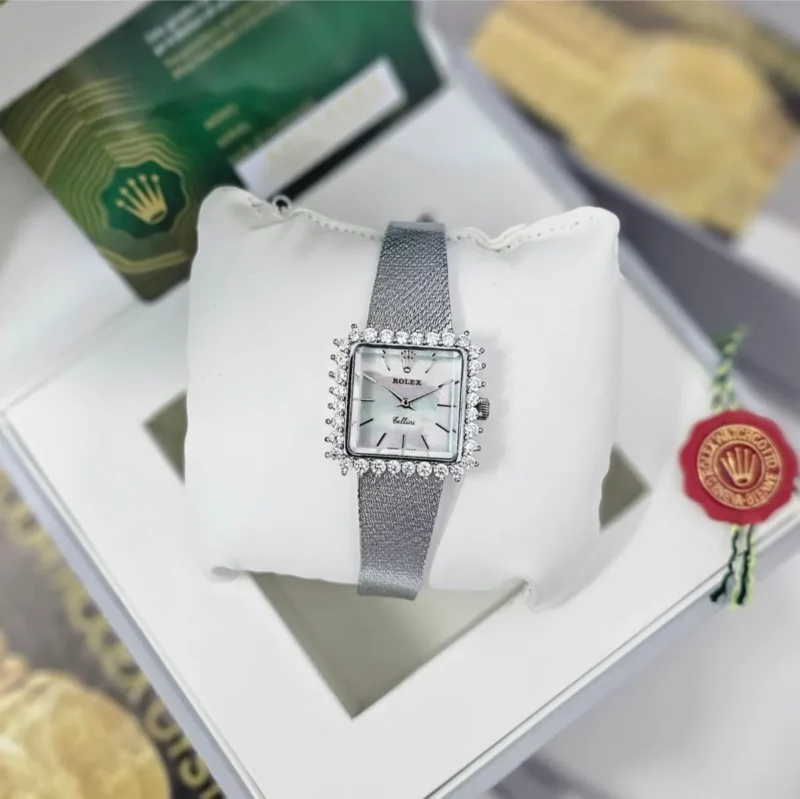 ساعة رولكس الفضيه نسائي