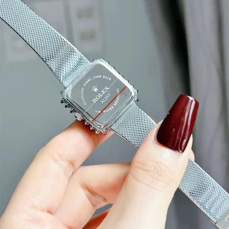 ساعة يد رولكس نسائي