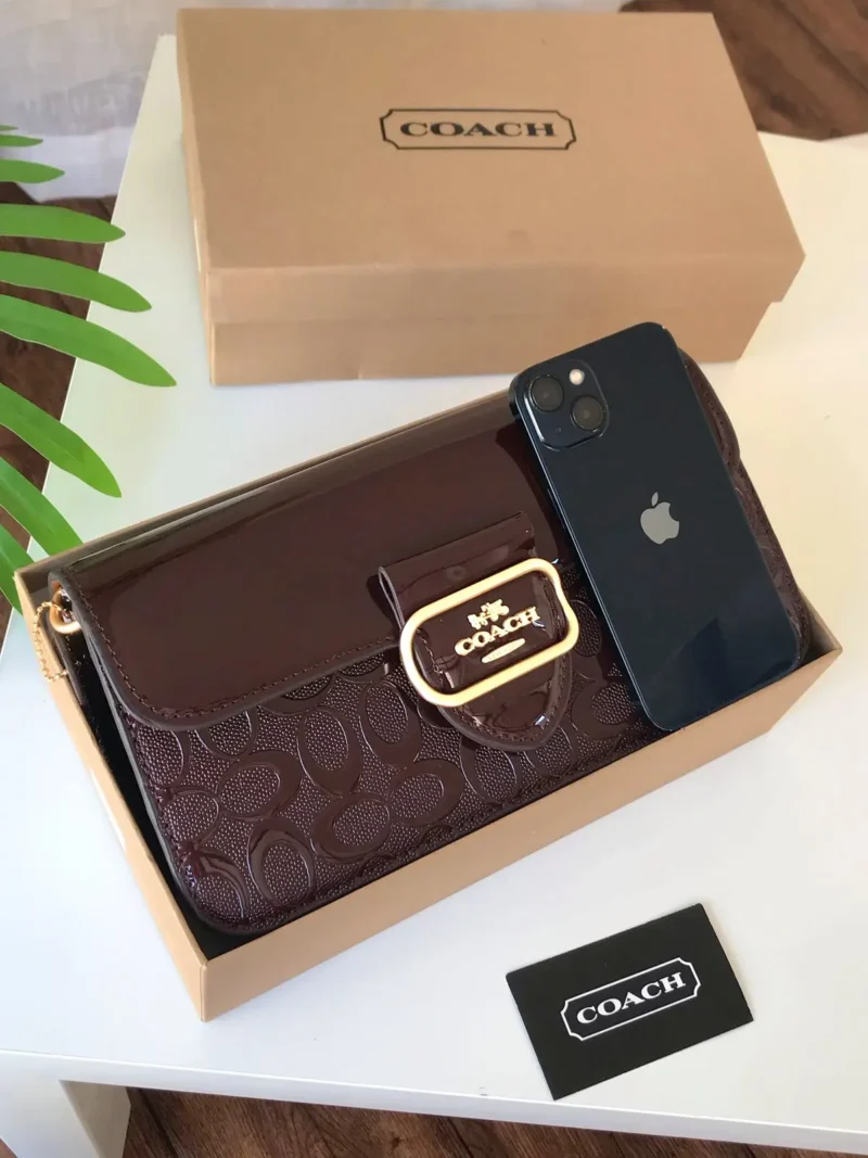 شنطه كوتش المستطيله