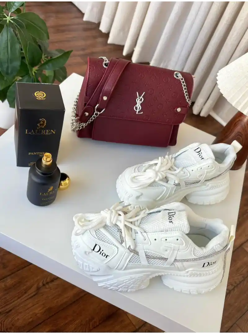 طقم نسائي شنطه مع حذاء فاخر