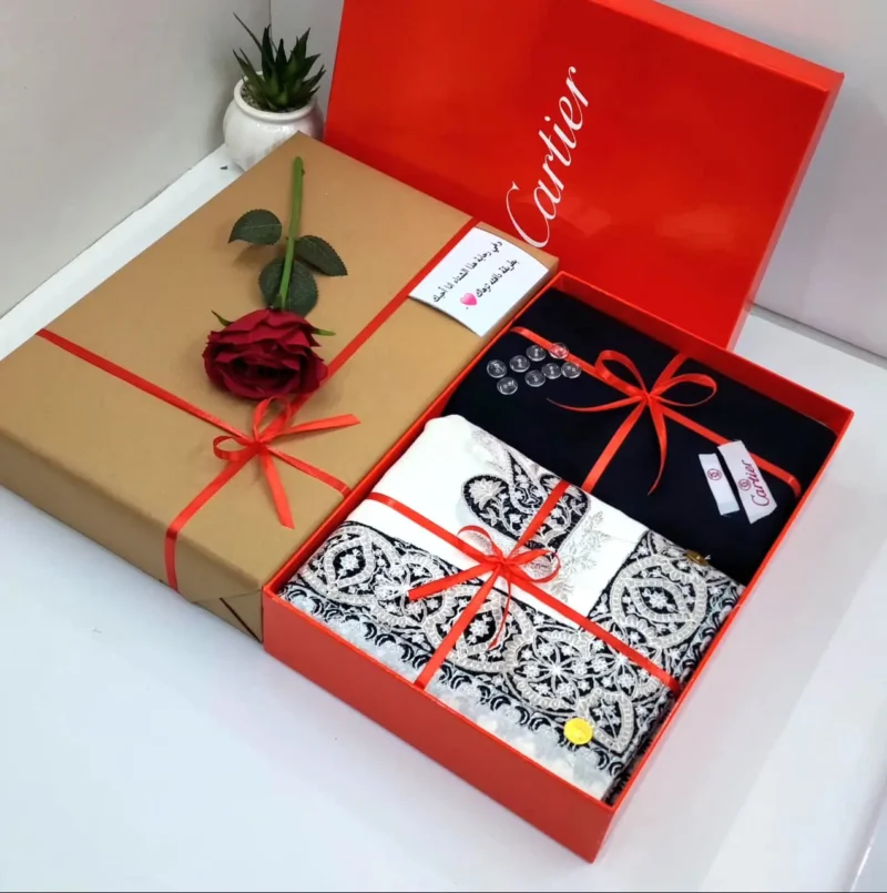 قماش رجالي شتوي اسود مع شال كشميري