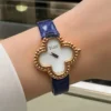ساعة فان كليف ازرق
