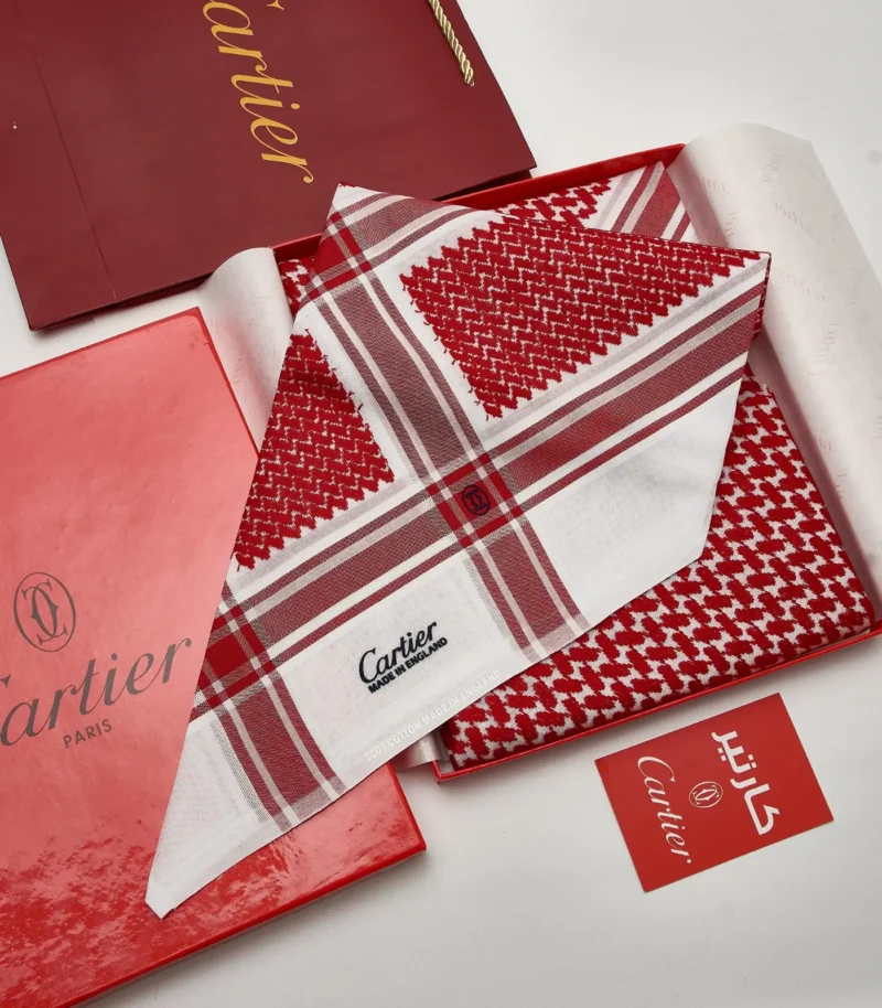 شماغ كارتير دم الغزال