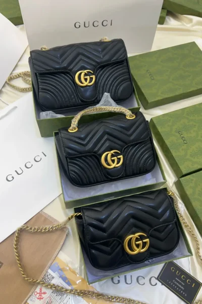 قوتشي شنط اسود