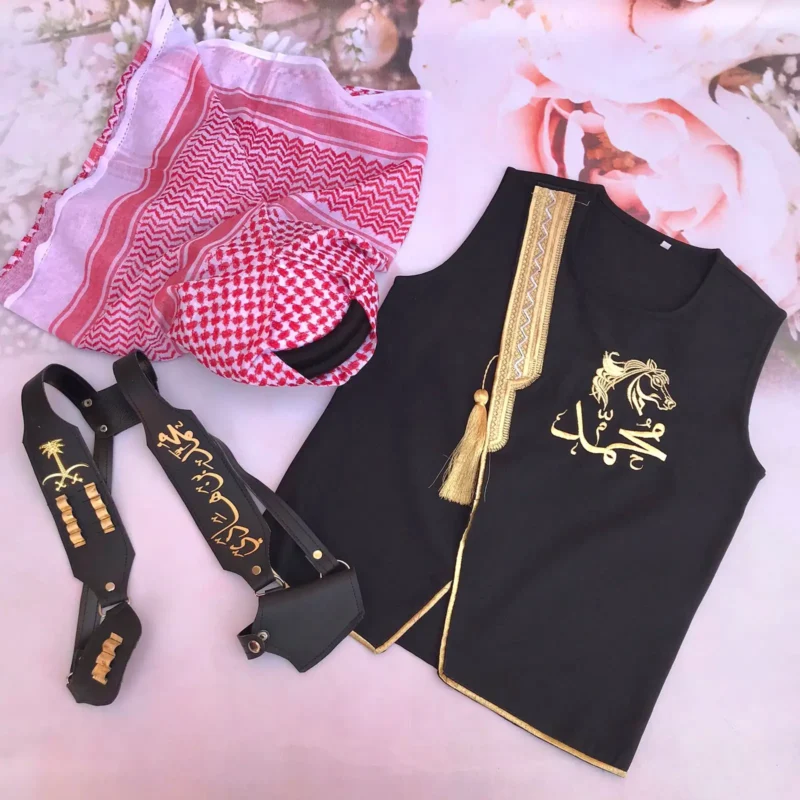 طقم ملابس ولادي للعيد