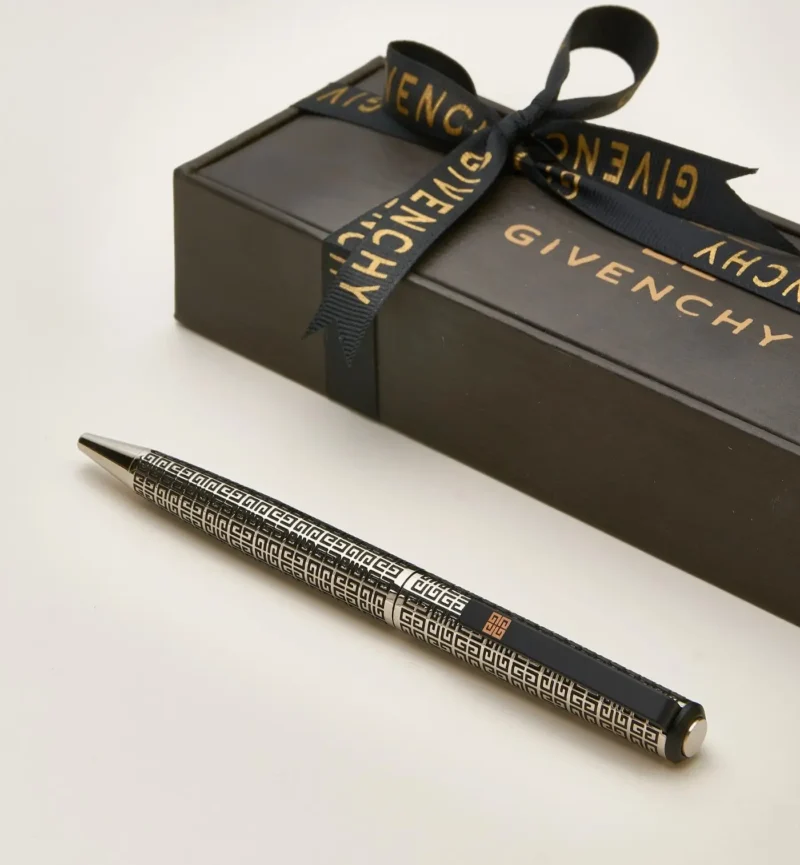 قلم جفنشي اسود