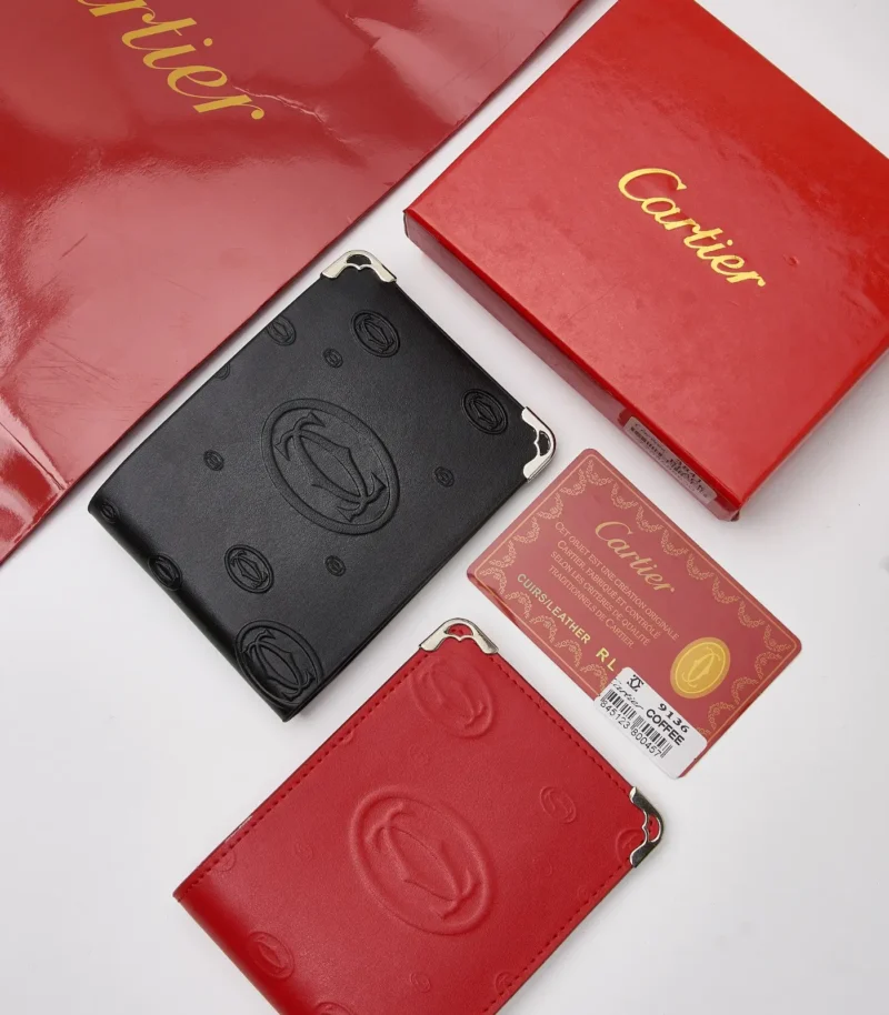 محافظ كارتير رجالية