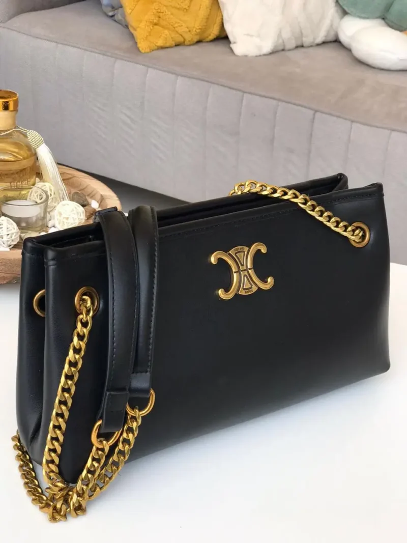 شنط سيلين كبيرة