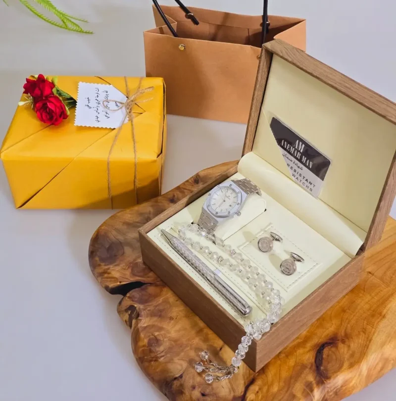 طقم هدية ساعة