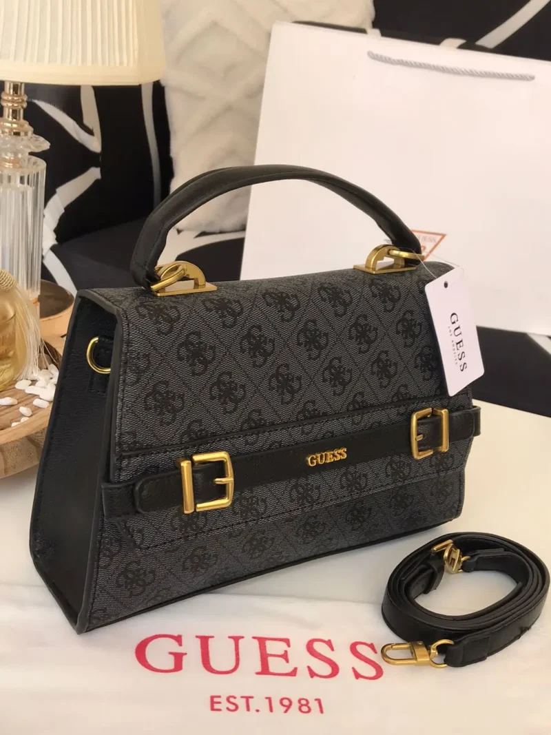 شنط جيس اسود