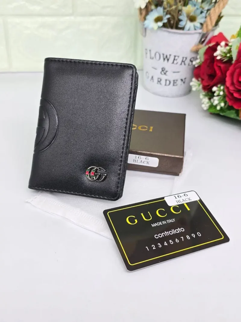 محفظة قوتشي رجالي