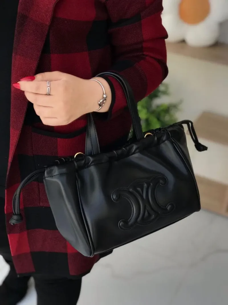 شنط سيلين انستقرام