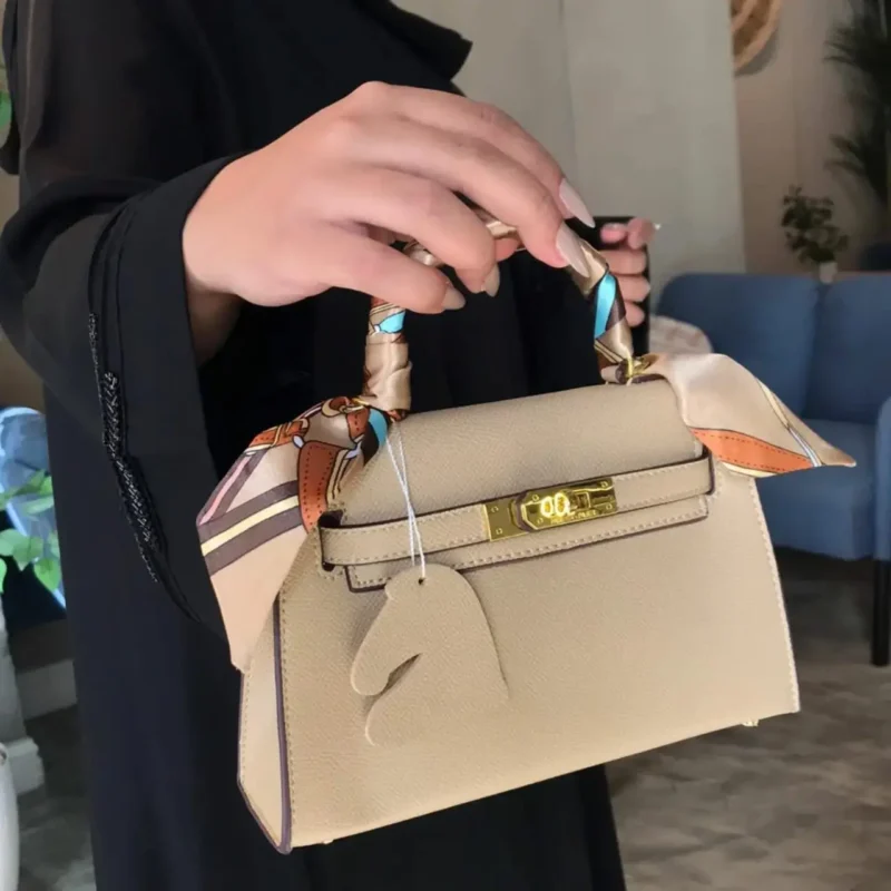 شنطة هرمز حصان