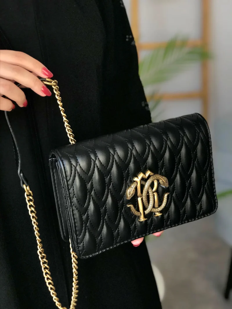 شنطة روبرتو كفالي سوداء