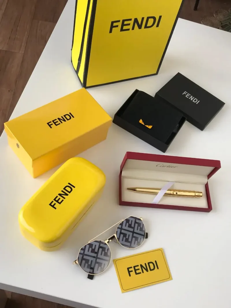 بكج هدايا رجاليه فندي