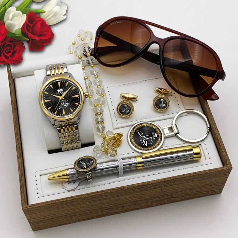 ساعات بالاسماء رجاليه