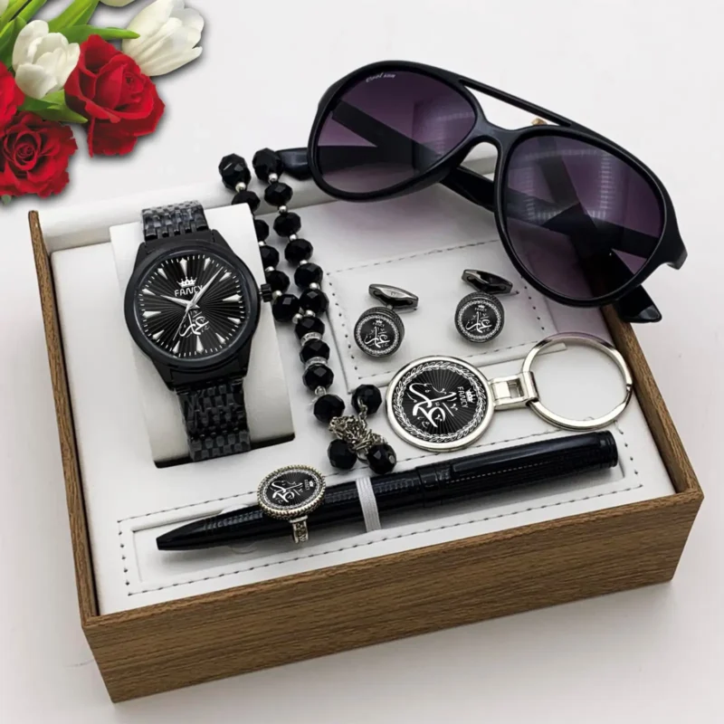 ساعات رجالية بالاسم