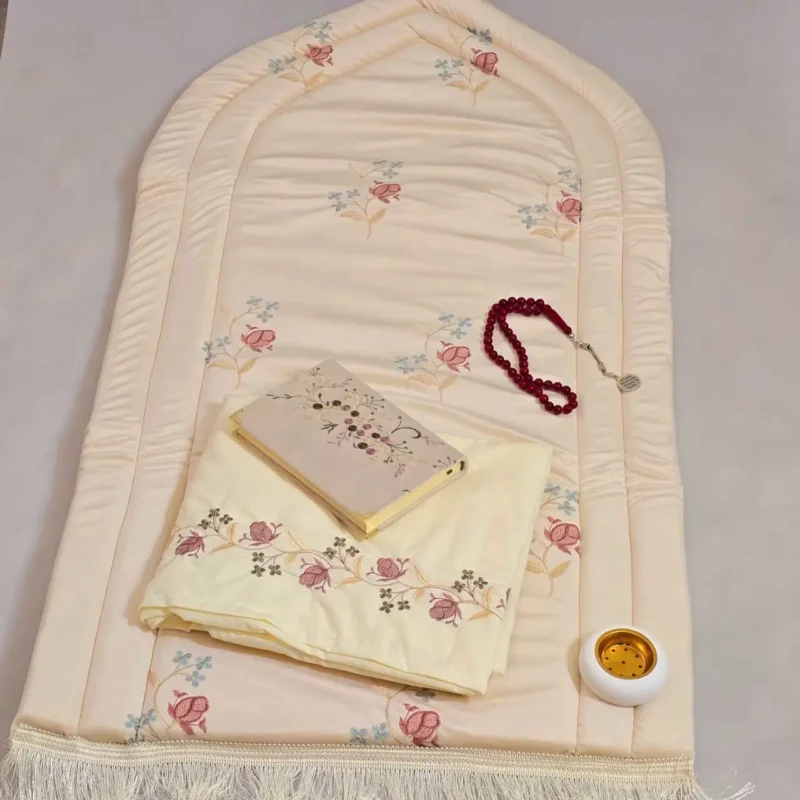 طقم صلاة نسائي