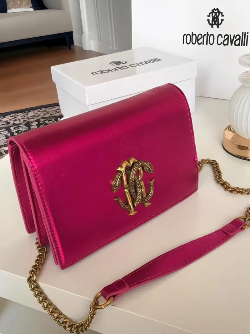 شنطة روبرتو كفالي احمر