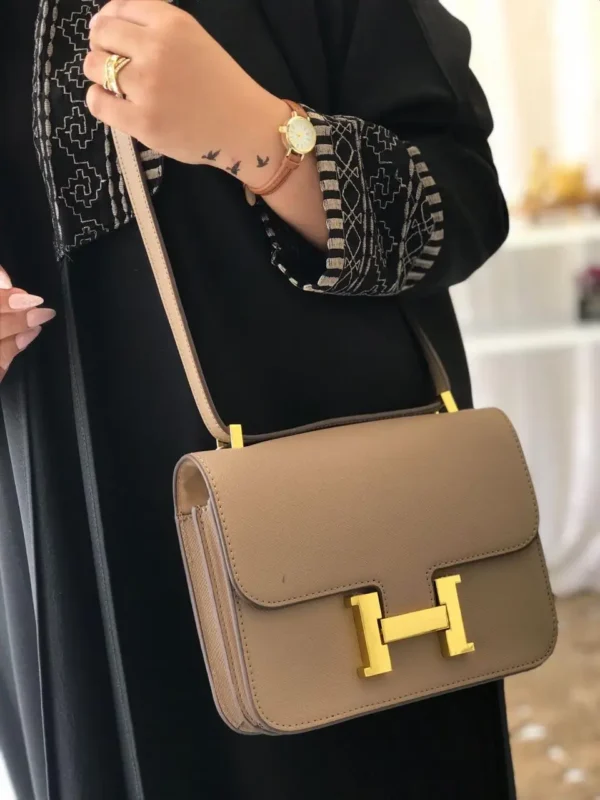 شنطة هيرمس صغيرة