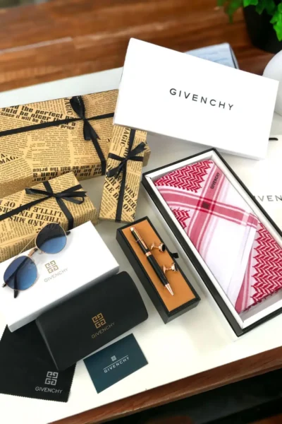 بكج هدايا رجالي جيفنشي