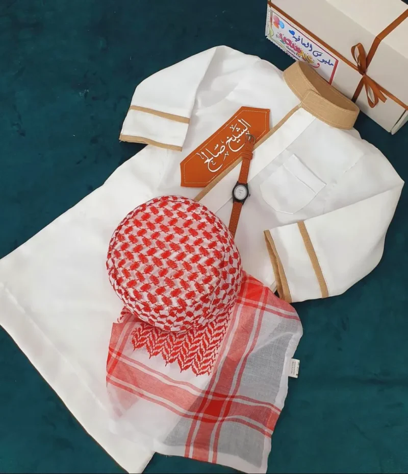 ثوب اطفال مع شماغ