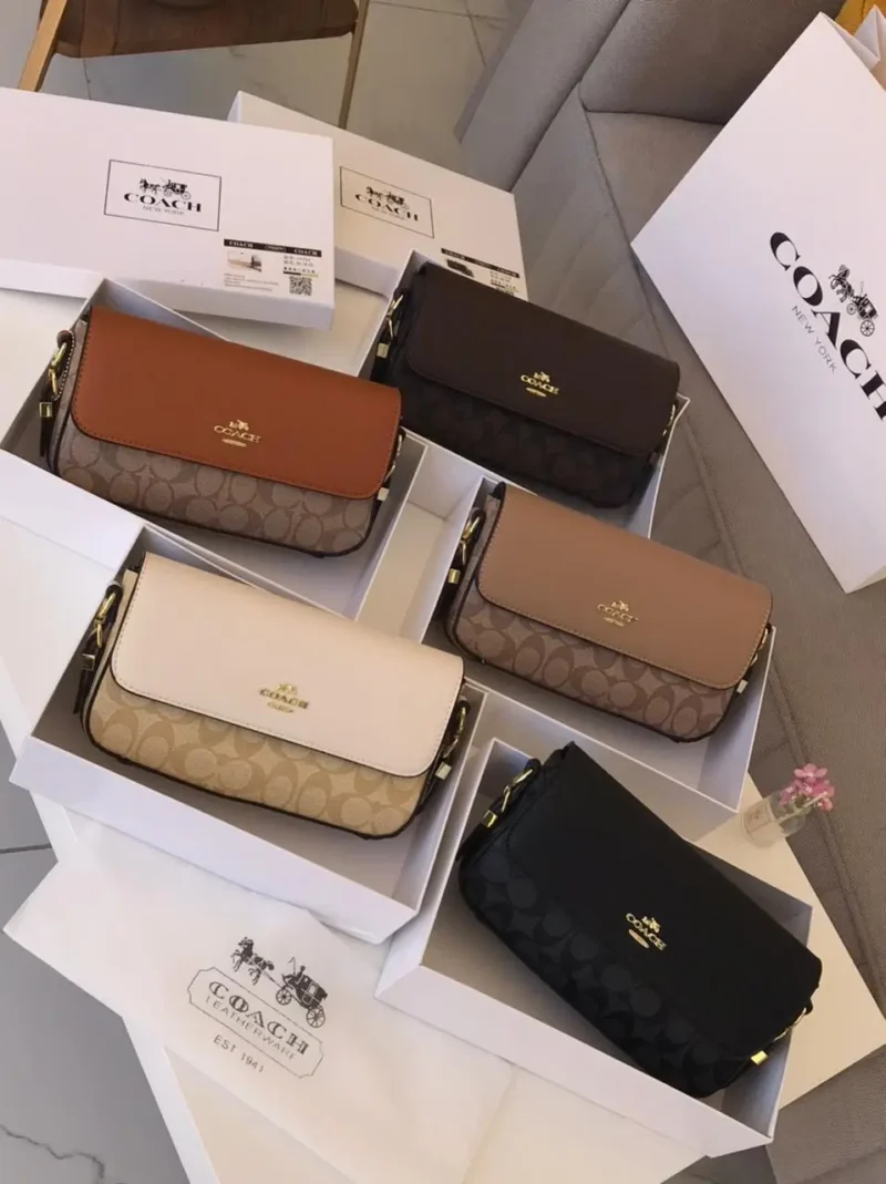 شنط صغيرة ماركة كوتش