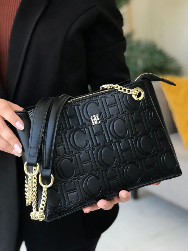 شنطة سي اتش للجامعة