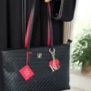 شنطة كبيرة ماركة سي اتش