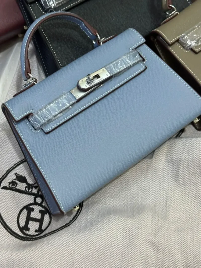 شنطة كيلي سماوي