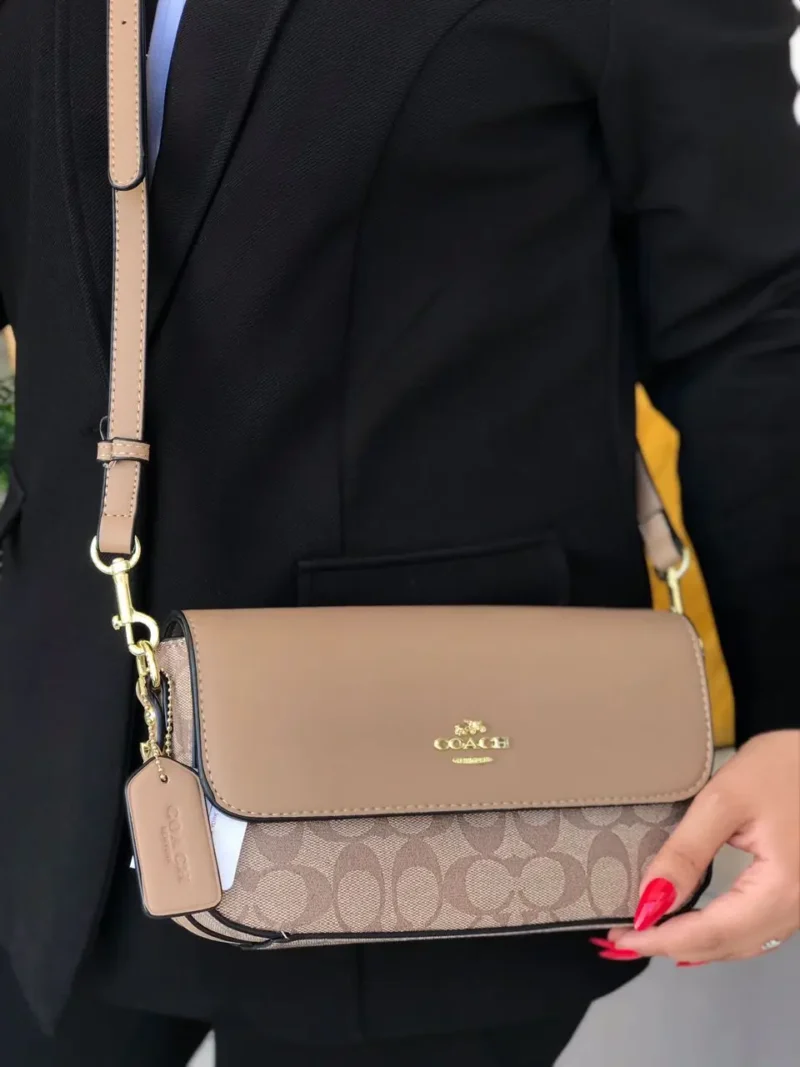 شنطه كوتش كتف حجم صغير