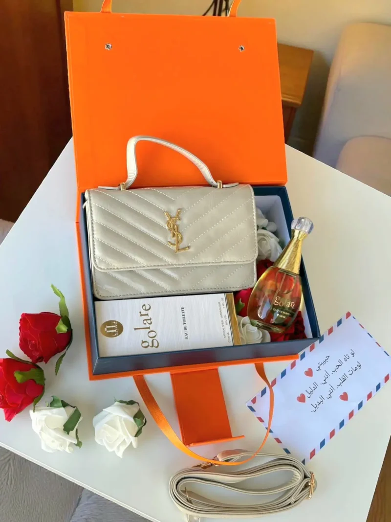 هدية شنطة نسائية