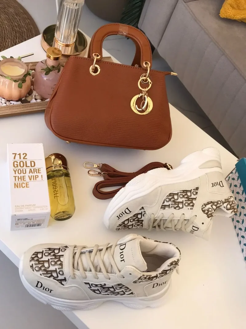 شوز وشنطه ديور