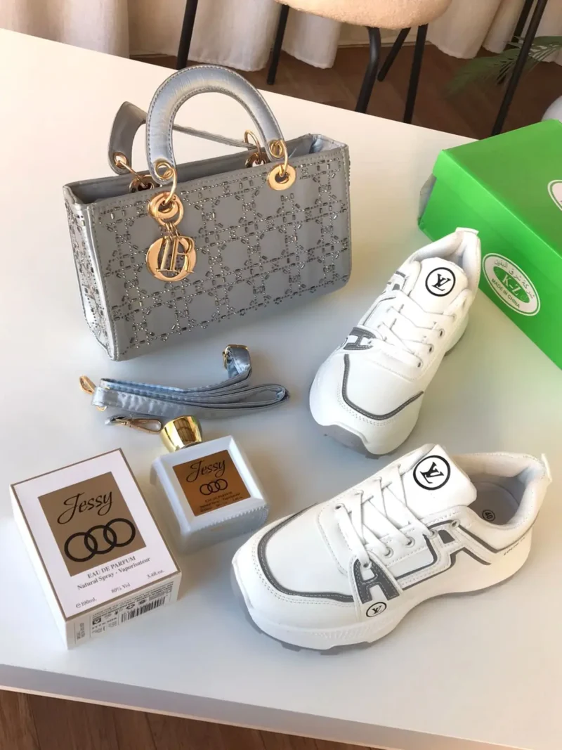 طقم نسائي شنط وشوزات