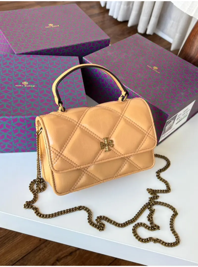 شنطه صغيره ماركة توري بورش