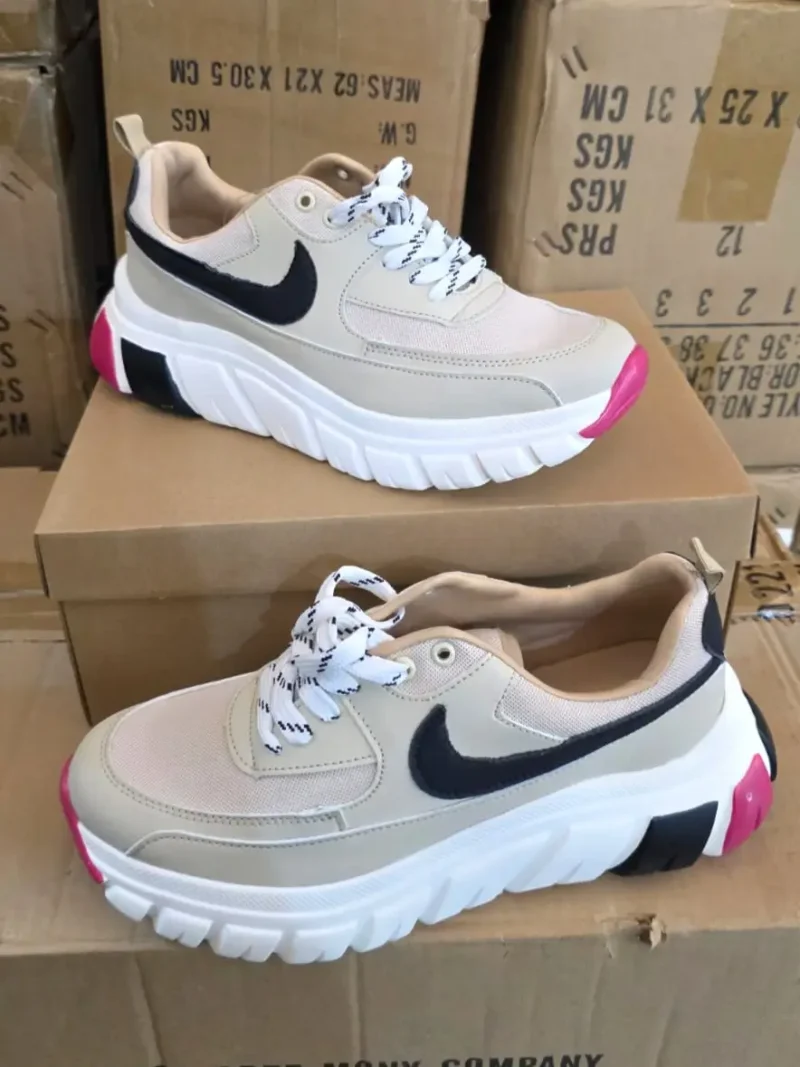 شوز نايكي نسائي