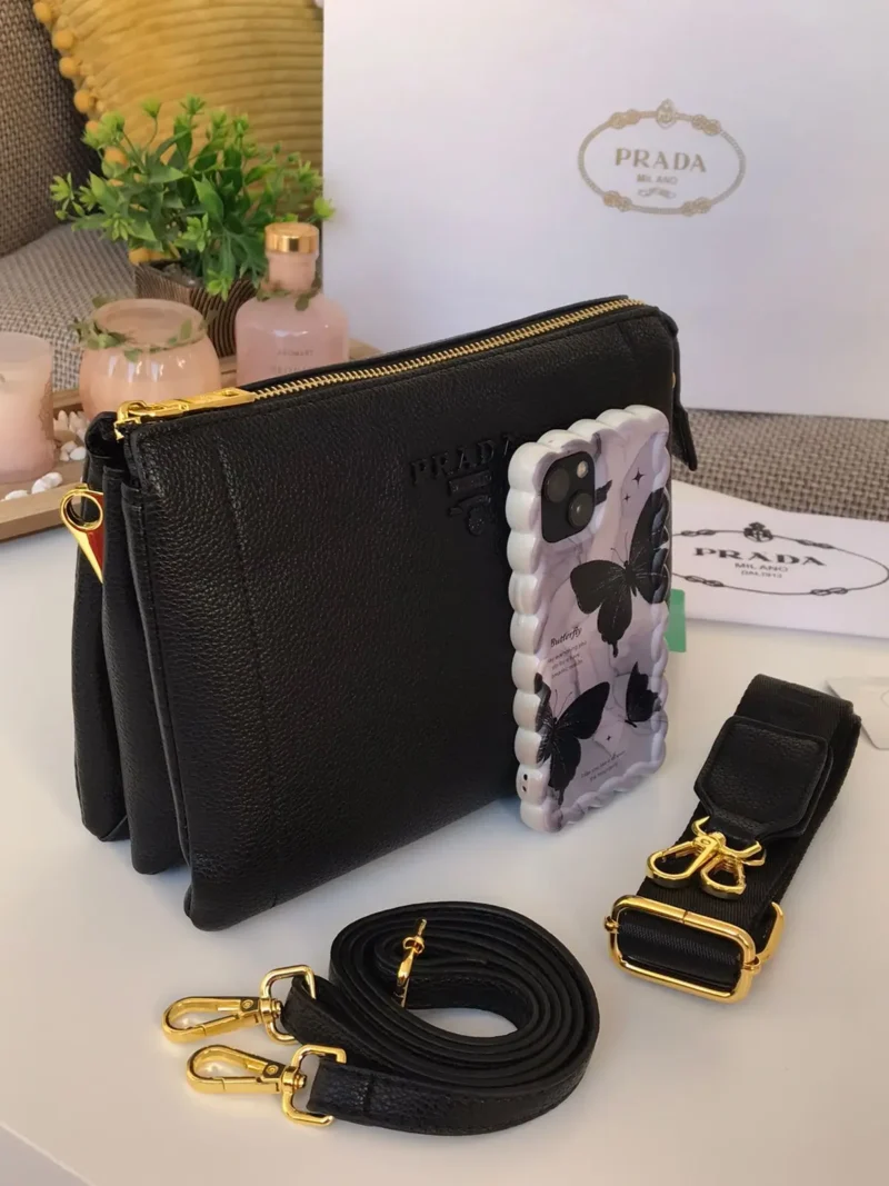 شنطة برادا سوداء