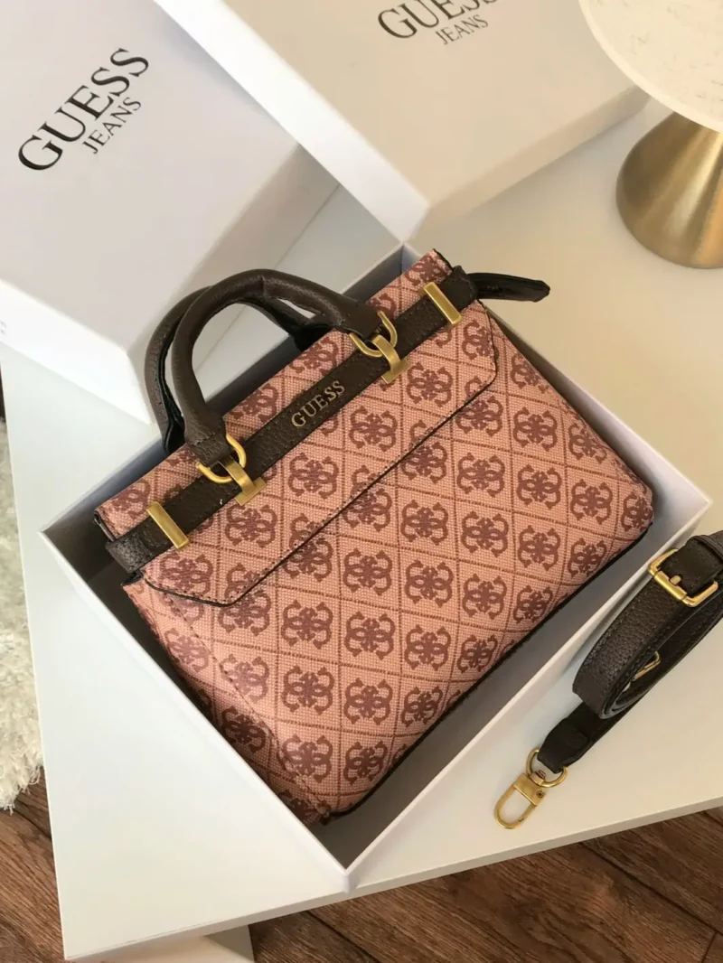 شنطة جيس لون وردي