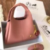 شنطه كوتش الورديه